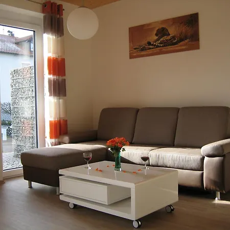 Staudensonne Semesterbostad Langenneufnach