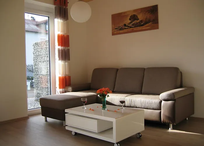 Staudensonne بيت للعطل Langenneufnach